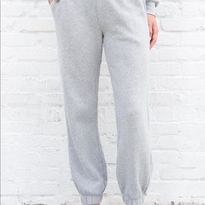Brandy Melville gray sweatpants